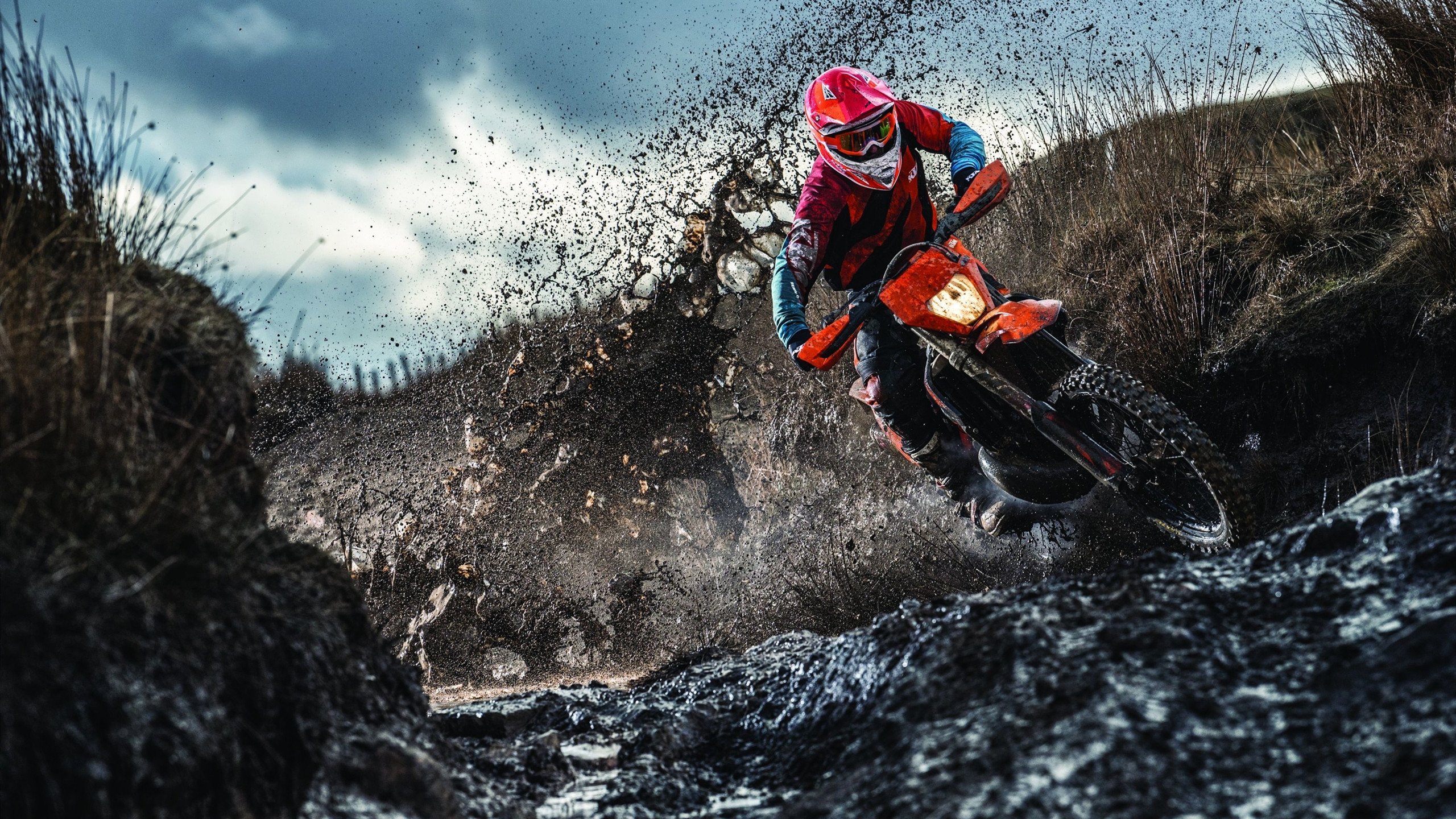 “热气球降落步行接力赛” 着陆后立即步行到指定点